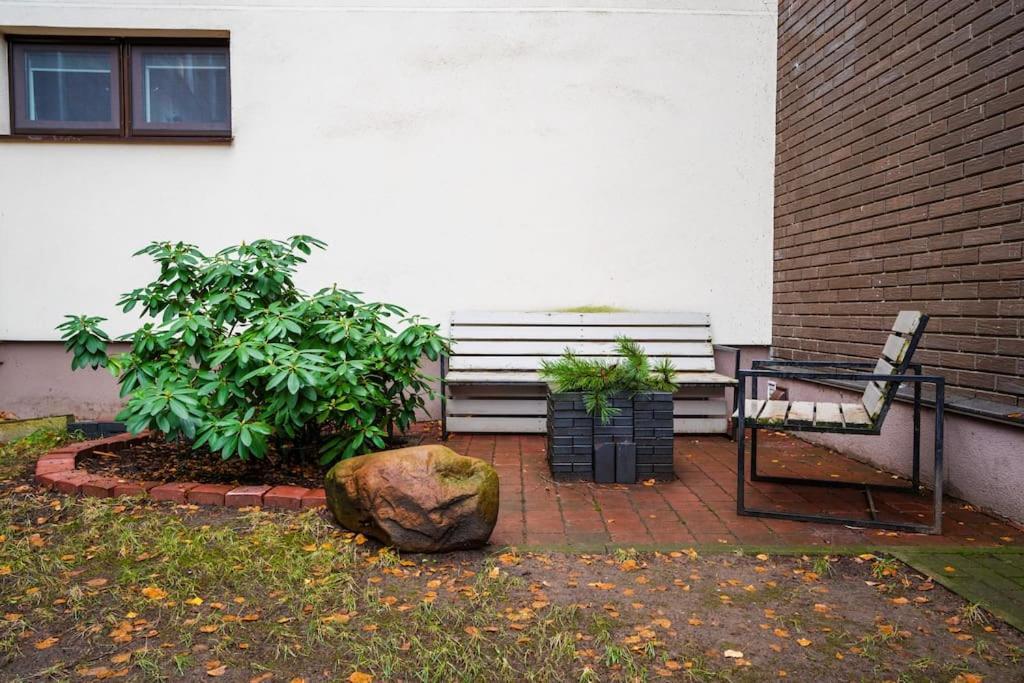 Modern Flat In Old Town Kaunas - Free Parking & Self Check-In Luaran gambar