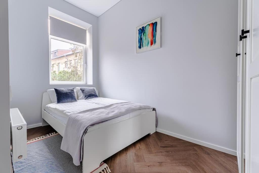 Modern Flat In Old Town Kaunas - Free Parking & Self Check-In Luaran gambar