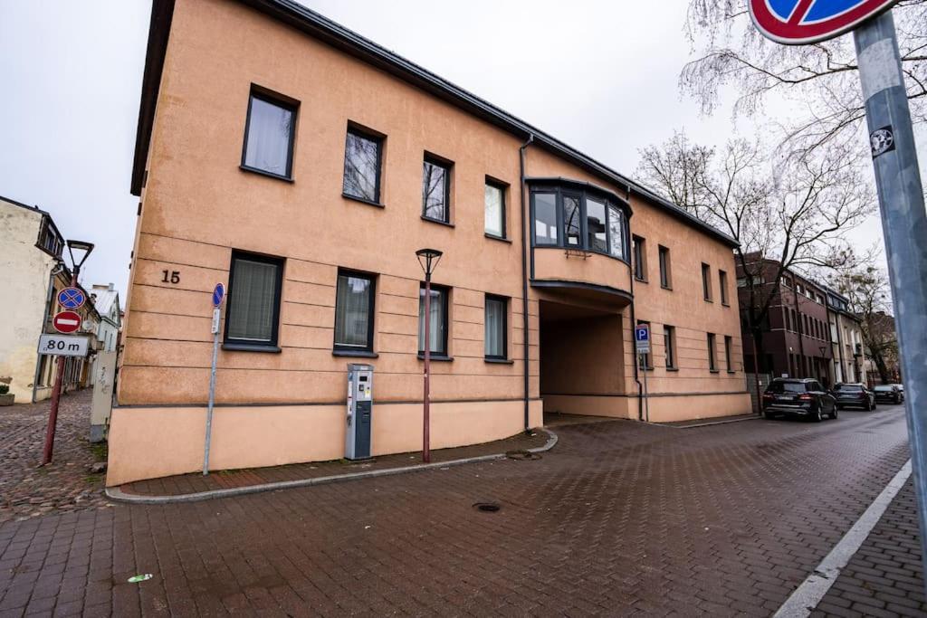 Modern Flat In Old Town Kaunas - Free Parking & Self Check-In Luaran gambar
